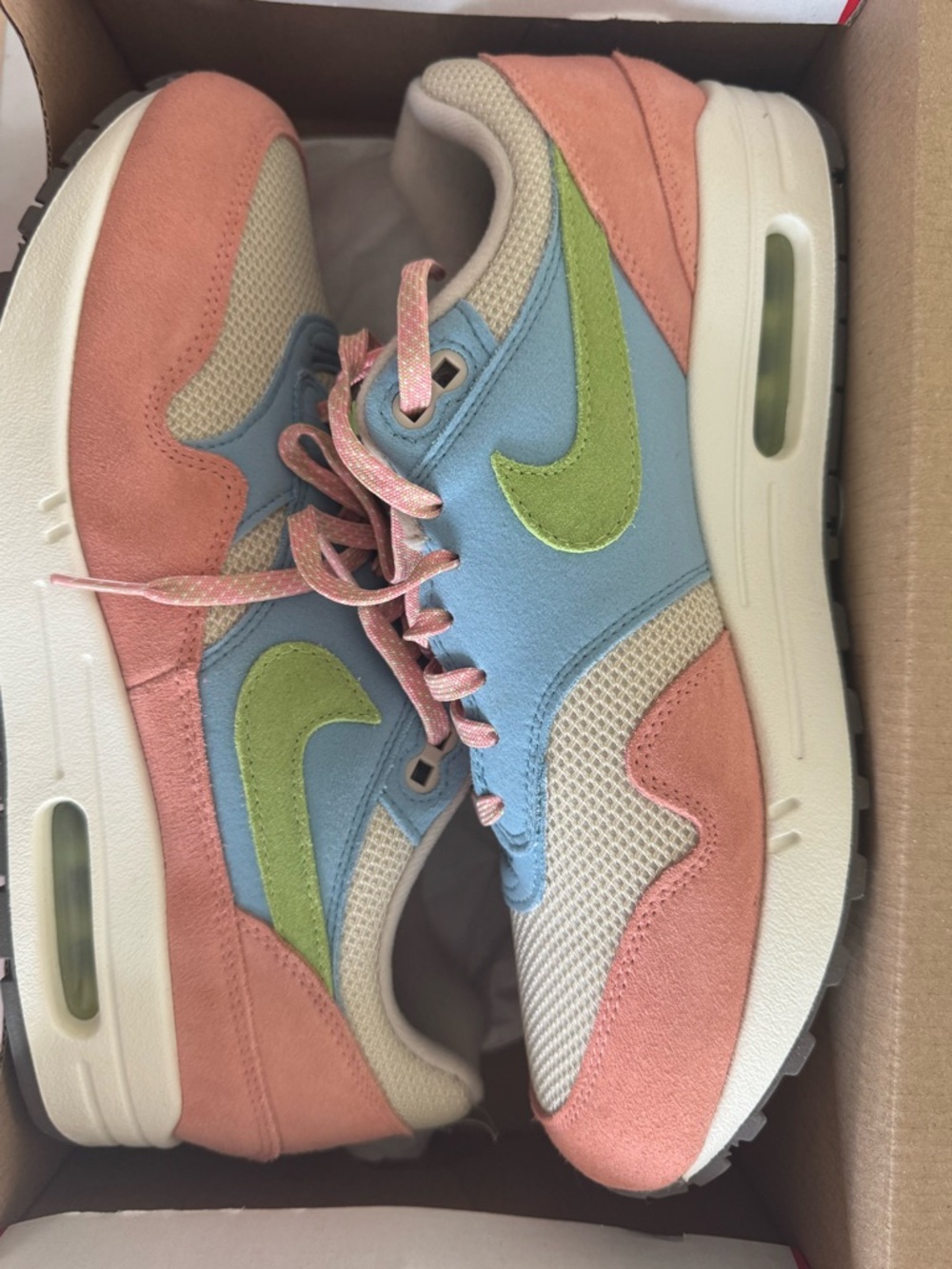 Nike Air Max 1 Red Box Label